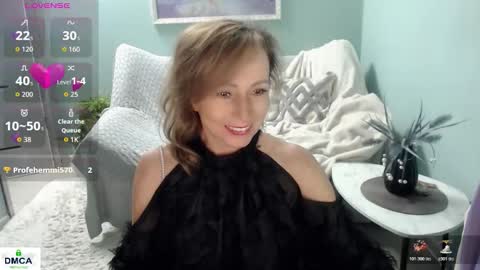 Helen online show from 11-15-25, 06:22
