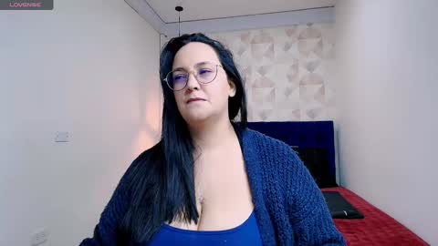 veroniicabbw online show from 12-18-24, 11:56