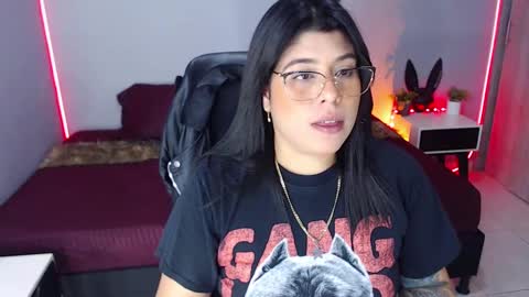 Miss Veronika online show from 01-29-25, 01:58