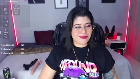 Miss Veronika online show from 02-12-25, 06:19