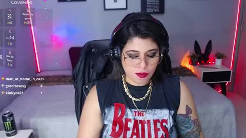 Miss Veronika online show from 02-22-25, 07:47