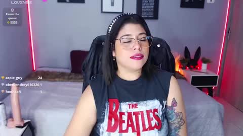 Miss Veronika online show from 03-05-25, 03:18