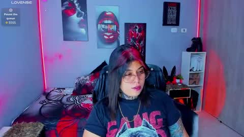 Miss Veronika online show from 09-22-25, 04:36