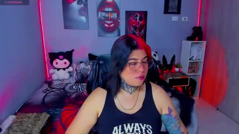 Miss Veronika online show from 09-28-25, 11:37