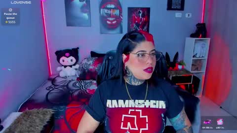 Miss Veronika online show from 09-29-25, 11:04