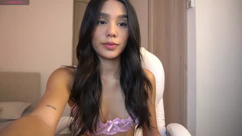  V A L  help me reach 100likes online show from 02-18-26, 03:08