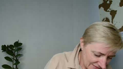 Snapshot of verony_ chatting on 03-12-25, 09:12 verony_ online show from 03-12-25, 09:12