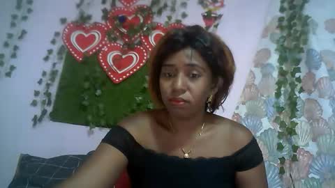 verronique1511 online show from 11-11-25, 11:32