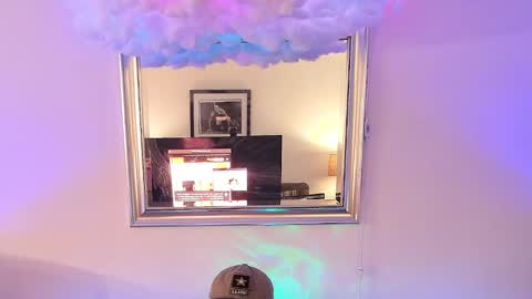 Snapshot of verspig7 chatting on 02-23-25, 08:44 VersPig7 online show from 02-23-25, 08:44