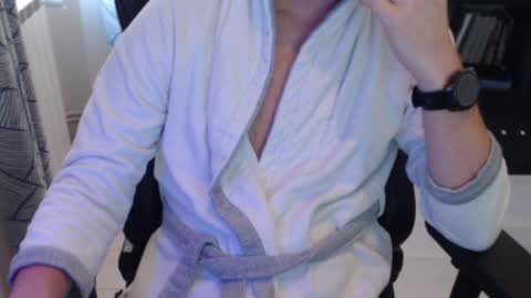 Snapshot of verto159753 chatting on 01-14-25, 04:08 verto159753 online show from 01-14-25, 04:08