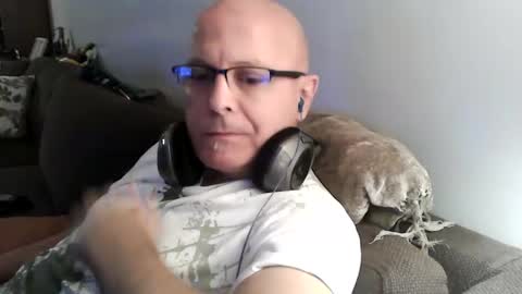  Marco  online show from 12-25-24, 03:08