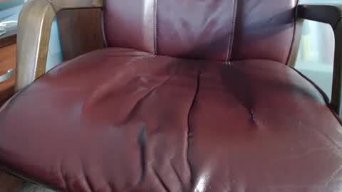 Erik online show from 02-04-25, 12:11