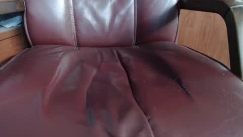 Erik online show from 02-06-25, 08:13