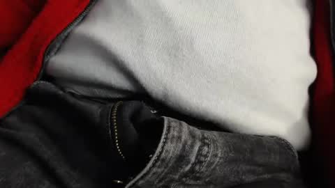 Erik online show from 02-09-25, 02:29