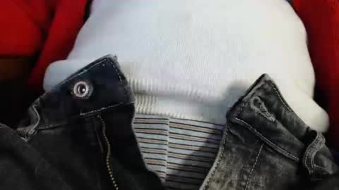 Erik online show from 02-11-25, 03:40