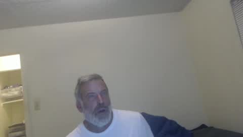 hairy man online show from 12-18-24, 01:15