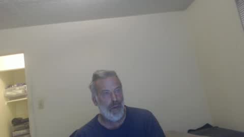 hairy man online show from 12-22-24, 01:12