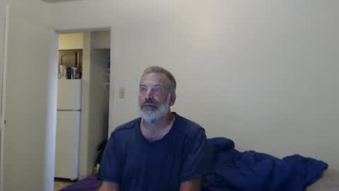 hairy man online show from 10-04-25, 12:19