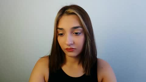 Ana online show from 11-04-25, 11:09