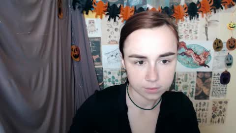 veryveryvery_shy online show from 10-20-25, 05:52