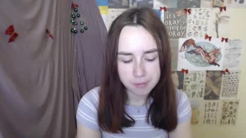 veryveryvery_shy online show from 12-17-25, 09:15