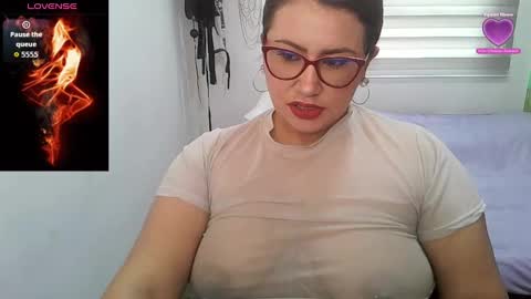 Vesper Vixen online show from 09-18-25, 01:57