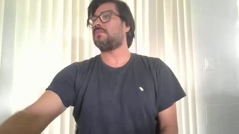 Snapshot of vesturelove chatting on 10-14-25, 06:09 vesturelove online show from 10-14-25, 06:09