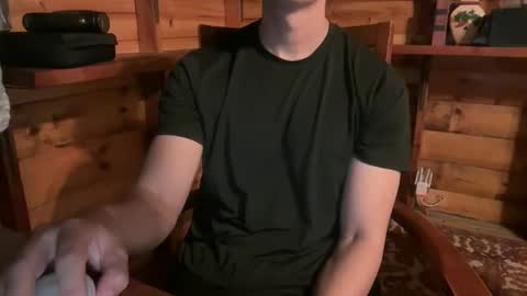 Snapshot of vexelgain chatting on 11-07-25, 02:11 HendasWerout online show from 11-07-25, 02:11