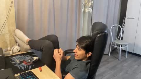 vialeras online show from 11-27-25, 02:24