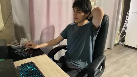 vialeras online show from 11-30-25, 07:12