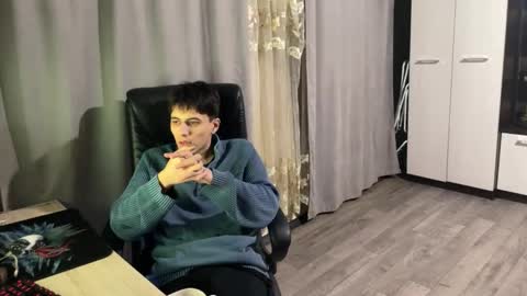 vialeras online show from 12-22-25, 12:35