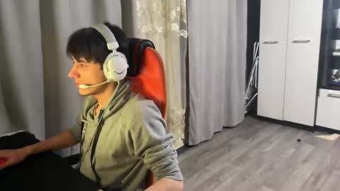 vialeras online show from 02-16-26, 02:57