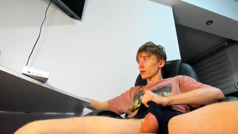 vibemygirl online show from 02-12-25, 01:09