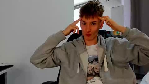 vibemygirl online show from 03-11-25, 06:43