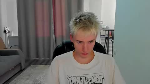 vibemygirl online show from 09-22-25, 10:06