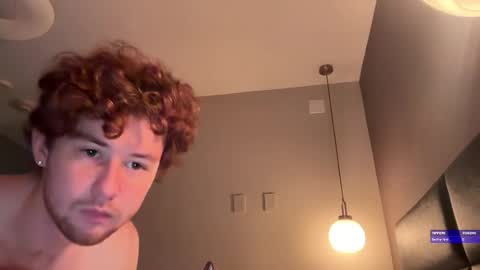 Snapshot of vibeshere chatting on 02-14-26, 04:42 vibeshere online show from 02-14-26, 04:42