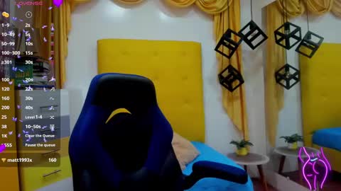 nahomy online show from 02-11-25, 04:13