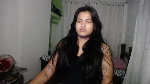 nahomy online show from 11-04-25, 07:07