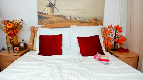 ViciousQueenu can call me Laura online show from 10-12-25, 11:42