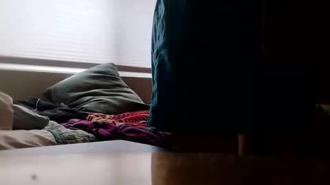 viciouzz1 online show from 11-17-25, 08:03