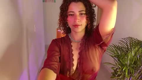 Vicky  online show from 02-01-25, 05:58