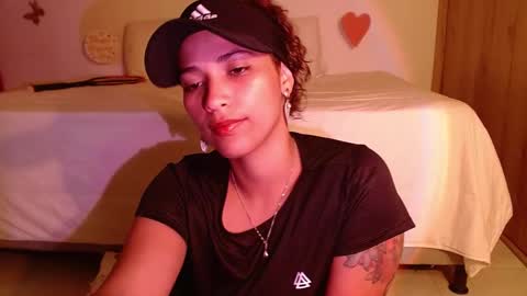 Vicky  online show from 02-25-25, 12:25