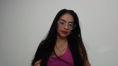 Vicky online show from 10-08-25, 03:04