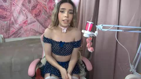 vickydoll28 online show from 01-20-25, 02:43
