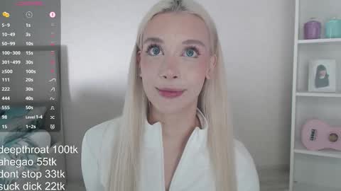 vickyfuckingdoll online show from 10-21-25, 10:43