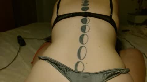 Victoria97 online show from 10-12-25, 05:12