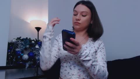Victoria online show from 01-10-25, 11:54