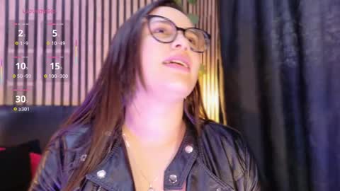 victorira online show from 10-13-25, 06:08