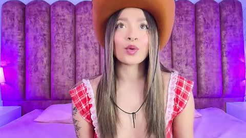  Victoria for you  online show from 09-25-25, 02:59