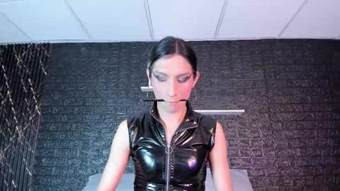 Snapshot of victoria_badgal chatting on 09-30-25, 11:21 Victoria online show from 09-30-25, 11:21